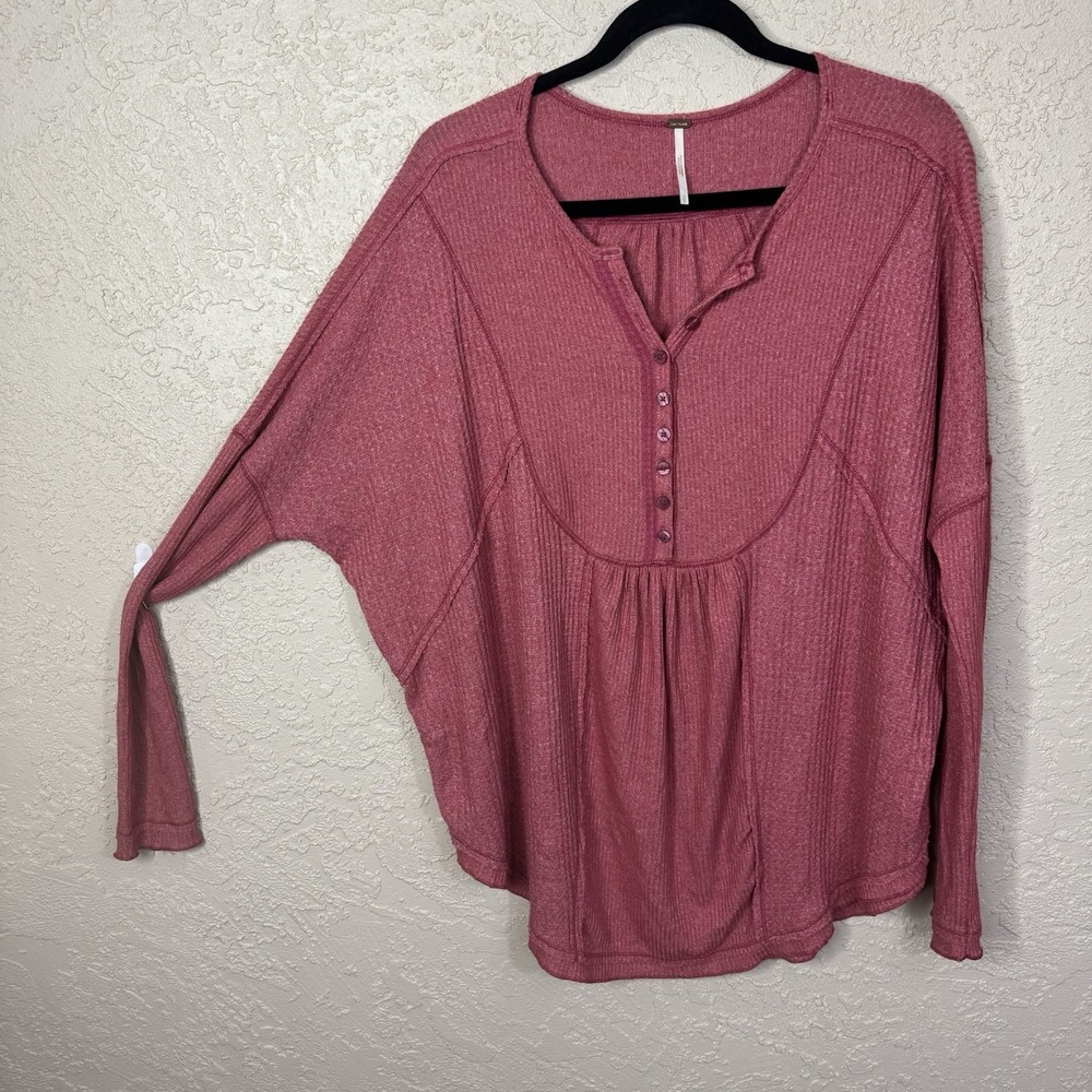 Free People Womens Leo Oversized Waffle Knit Henley Tunic Coral Red Pink Size S